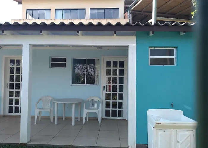 Quarto Com Cozinha E Churasqueira Individual.